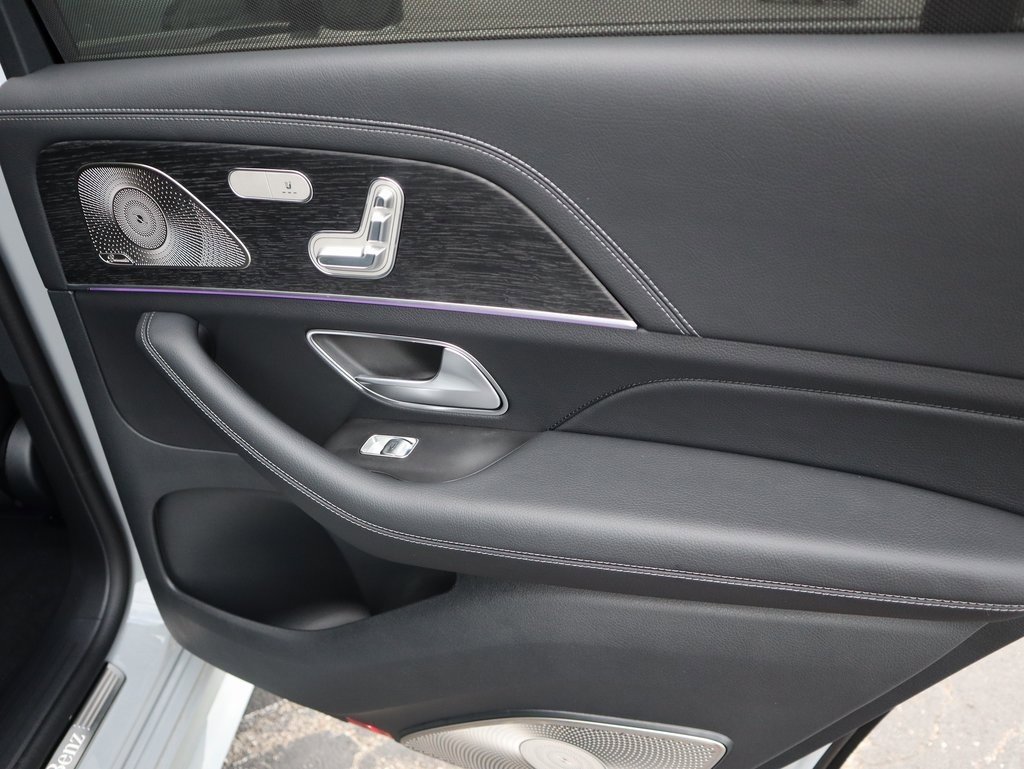 New 2026 Mercedes-Benz GLS 450 4MATIC image 12