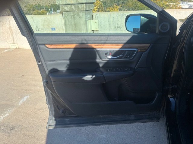 Used 2017 Honda CR-V EX-L image 10