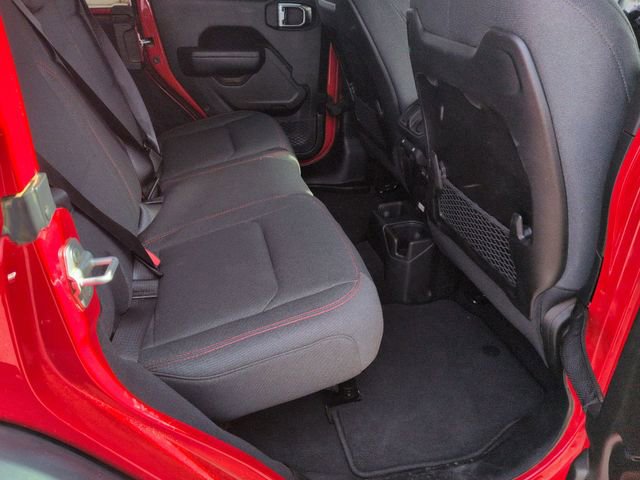 Used 2025 Jeep Wrangler Unlimited Rubicon image 31