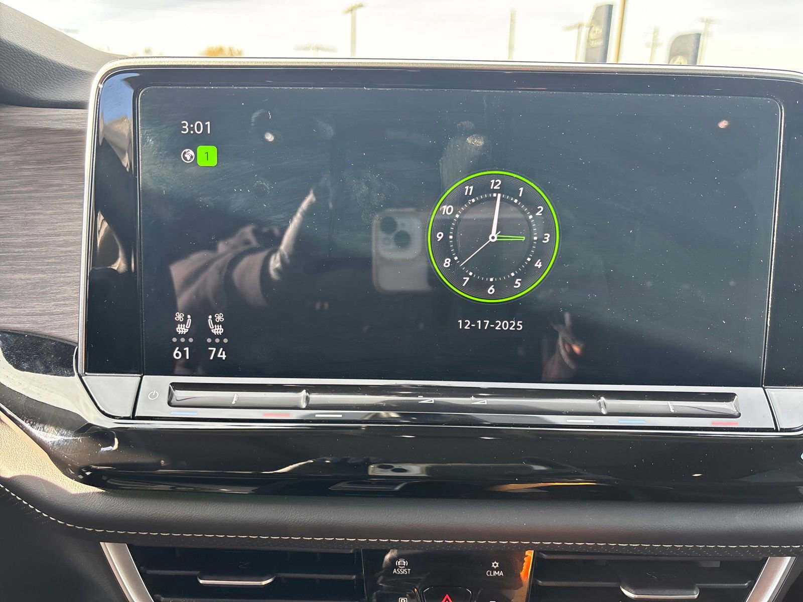 Used 2025 Volkswagen Atlas SEL Premium R-Line image 19