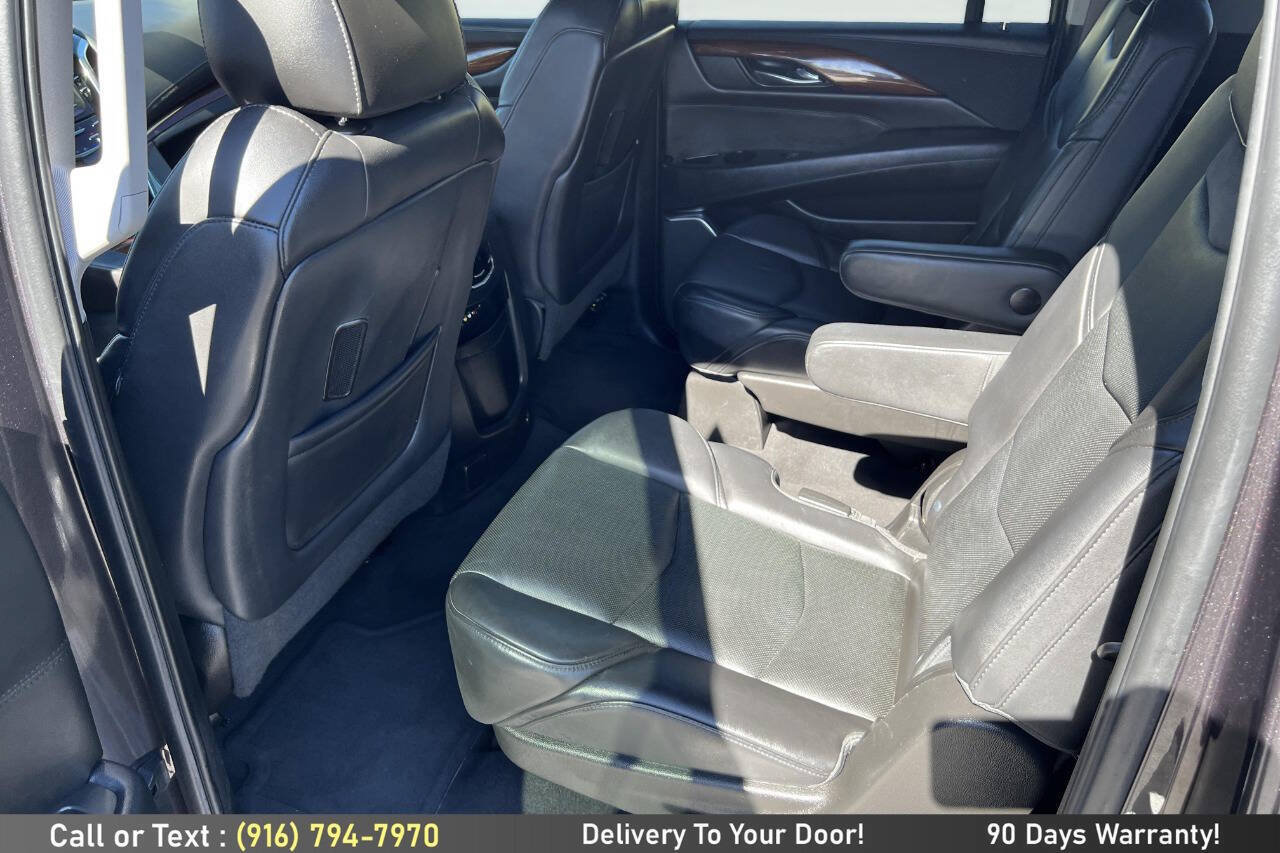 Used 2015 Cadillac Escalade ESV Premium AWD/4WD image 16