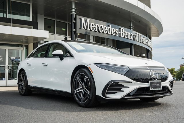 Certified 2024 Mercedes-Benz EQS 580 4MATIC Sedan image 1