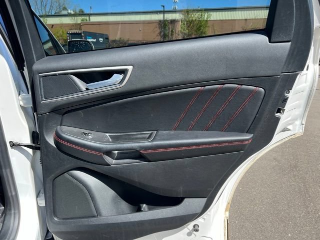 Used 2024 Ford Edge ST-Line AWD/4WD image 11