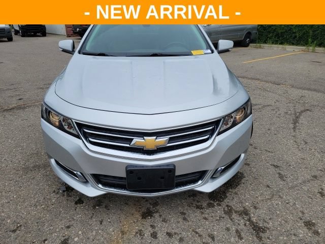 Used 2017 Chevrolet Impala LT w/ Convenience Package FWD image 8