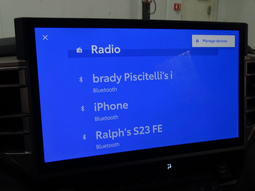 Used 2025 Toyota Tundra Limited image 33