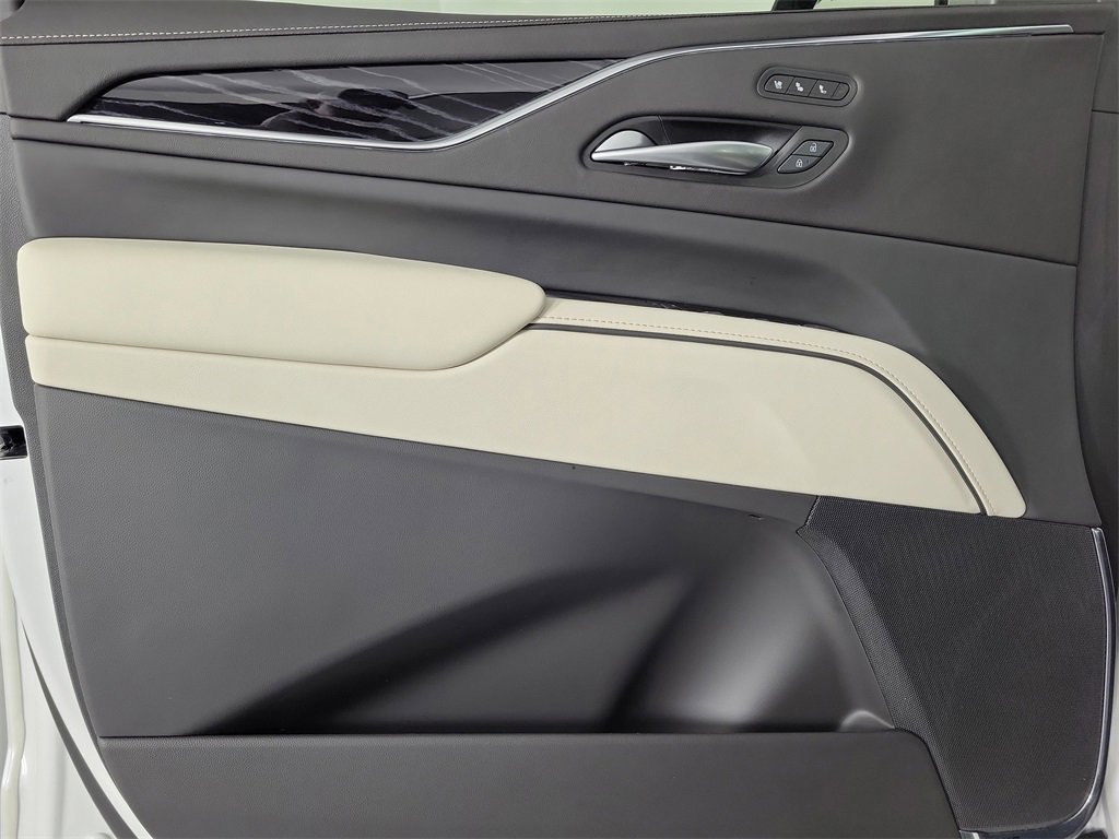 Certified 2023 Cadillac Escalade ESV Sport w/ LPO, ONYX Package image 20