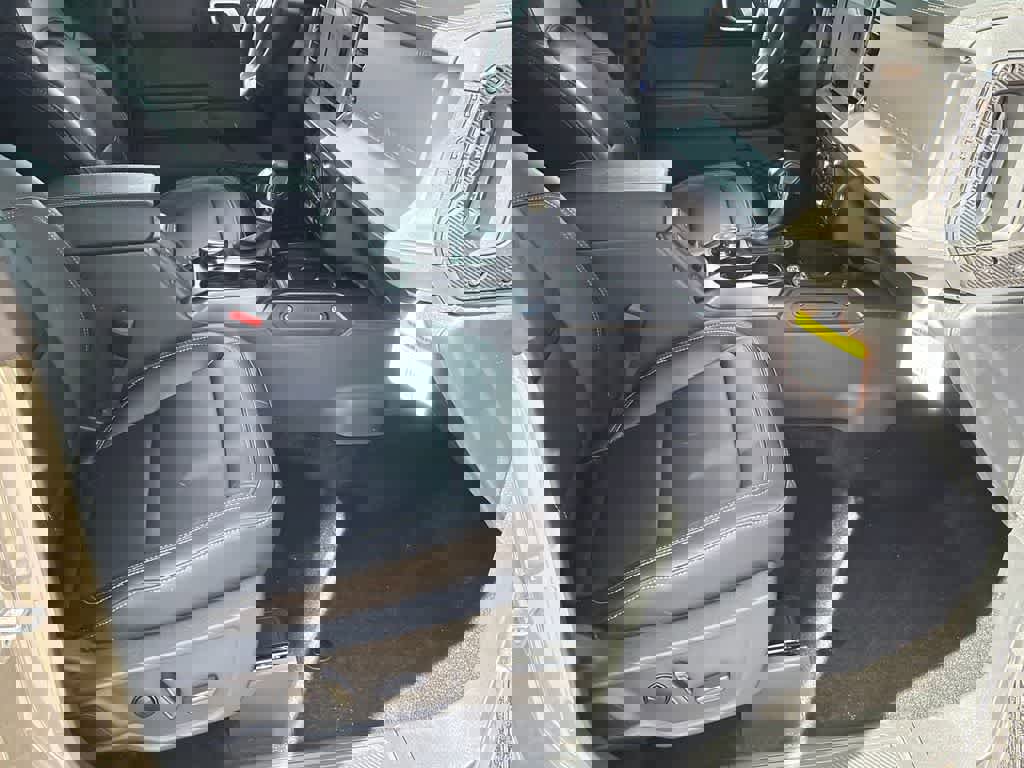 New 2026 Ford Bronco Outer Banks image 12