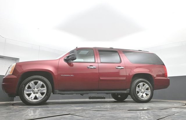 Used 2010 GMC Yukon XL SLT AWD/4WD image 44