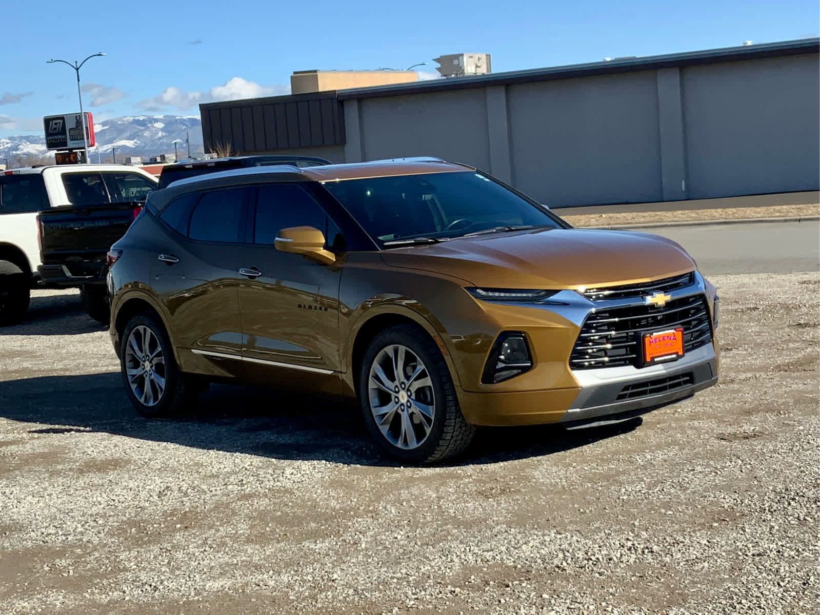 Used 2019 Chevrolet Blazer Premier w/ Sun and Wheels Package image 7