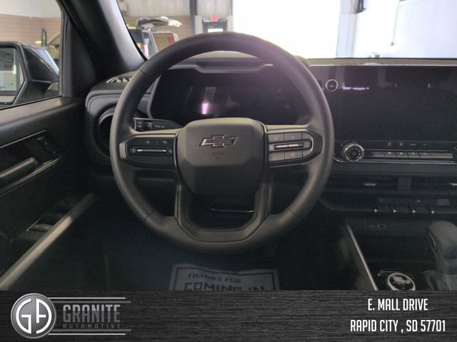 Used 2024 Chevrolet Colorado Trail Boss w/ LPO, Dark Essentials Package AWD/4WD image 13