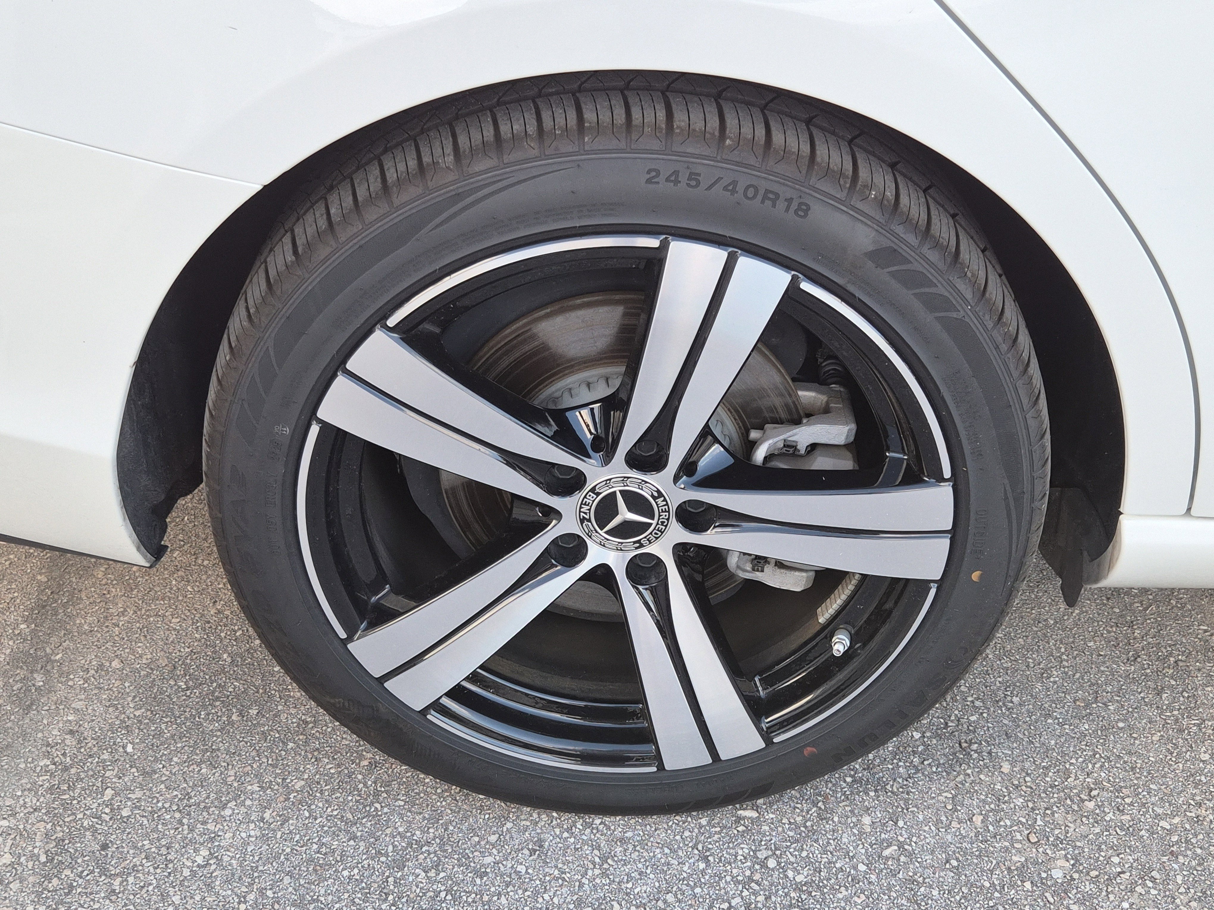 Used 2025 Mercedes-Benz C 300 Sedan image 4