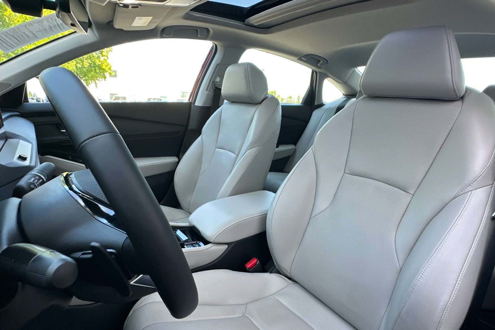 Used 2025 Honda Accord Touring image 5