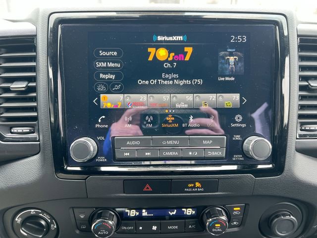 Used 2023 Nissan Frontier PRO-4X w/ Pro Convenience Package image 14