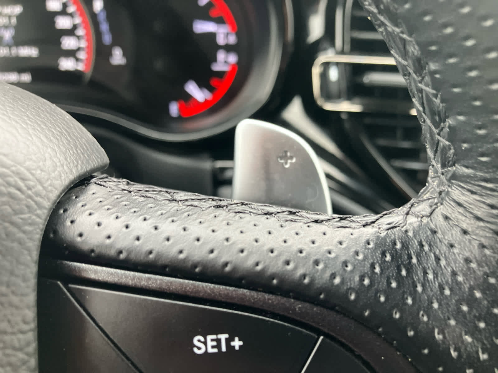 Used 2024 Dodge Durango GT image 20