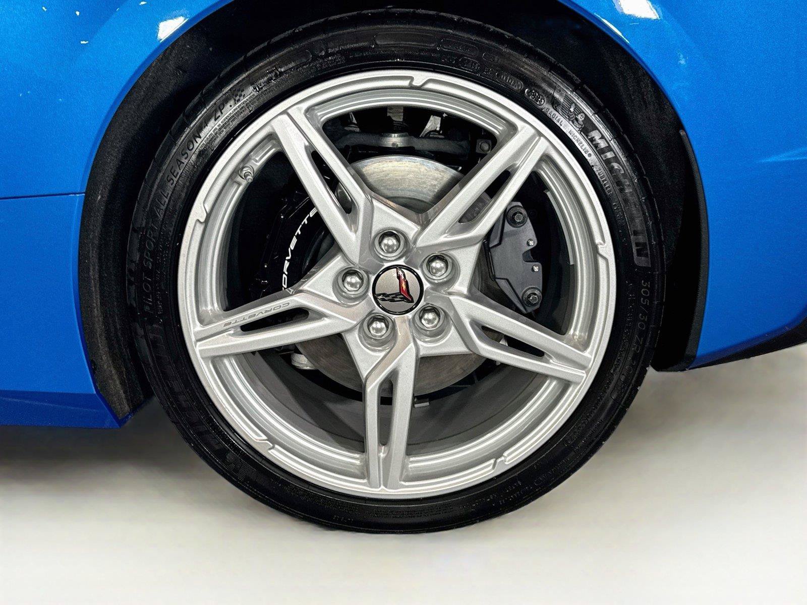 Used 2024 Chevrolet Corvette Stingray Convertible w/ 1LT RWD image 29