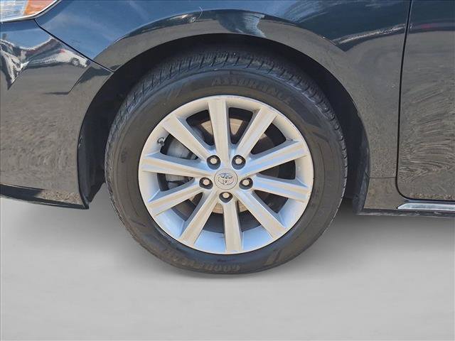 Used 2014 Toyota Camry XLE FWD image 22