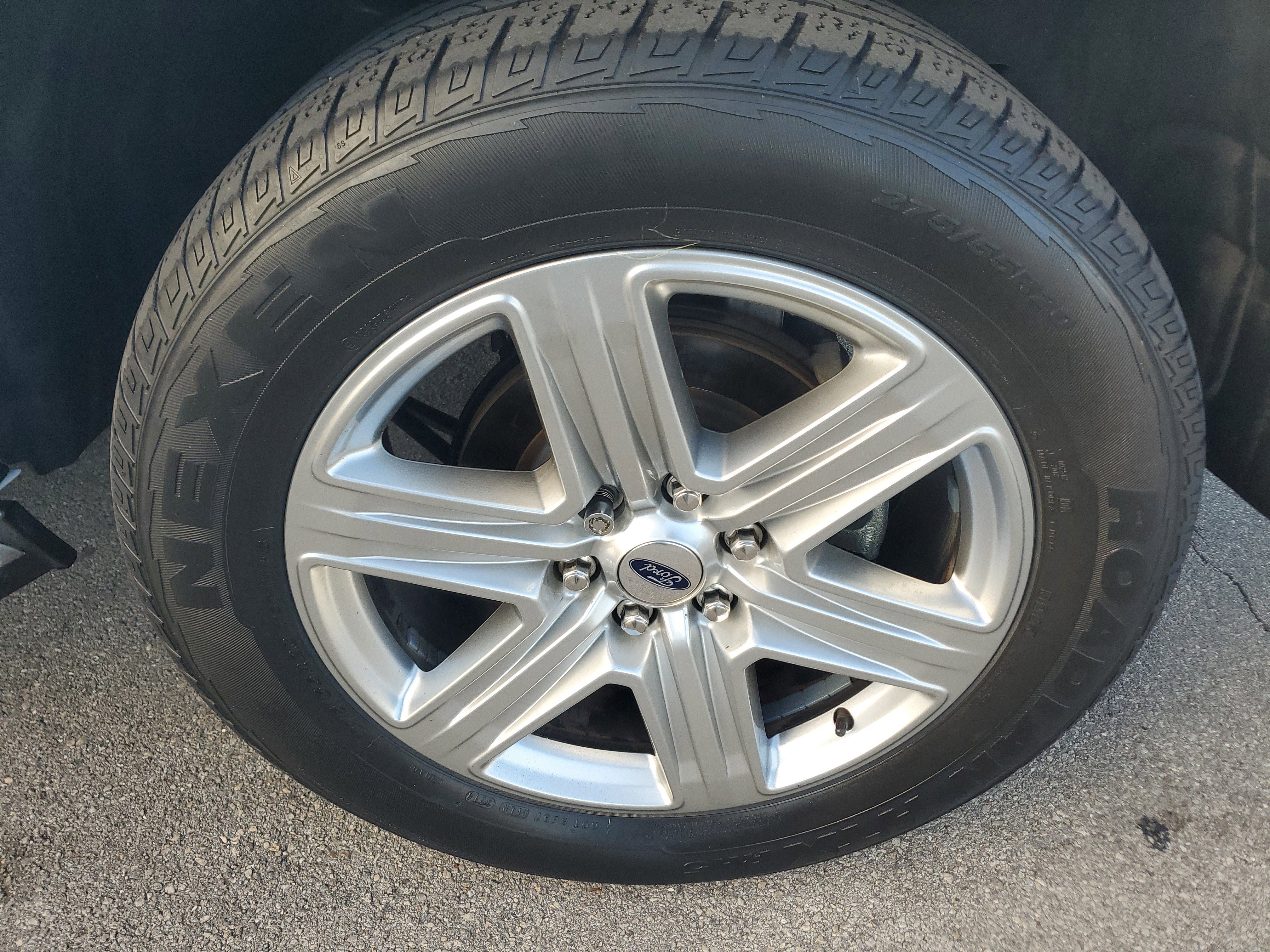 Used 2020 Ford Expedition Max XLT w/ Equipment Group 202A image 31