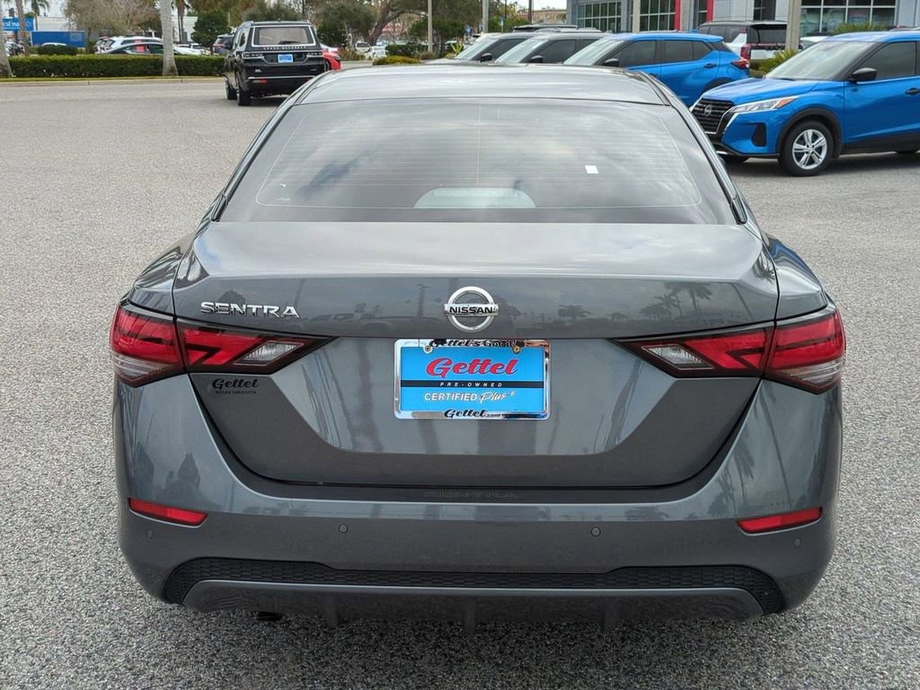 Certified 2022 Nissan Sentra S image 6