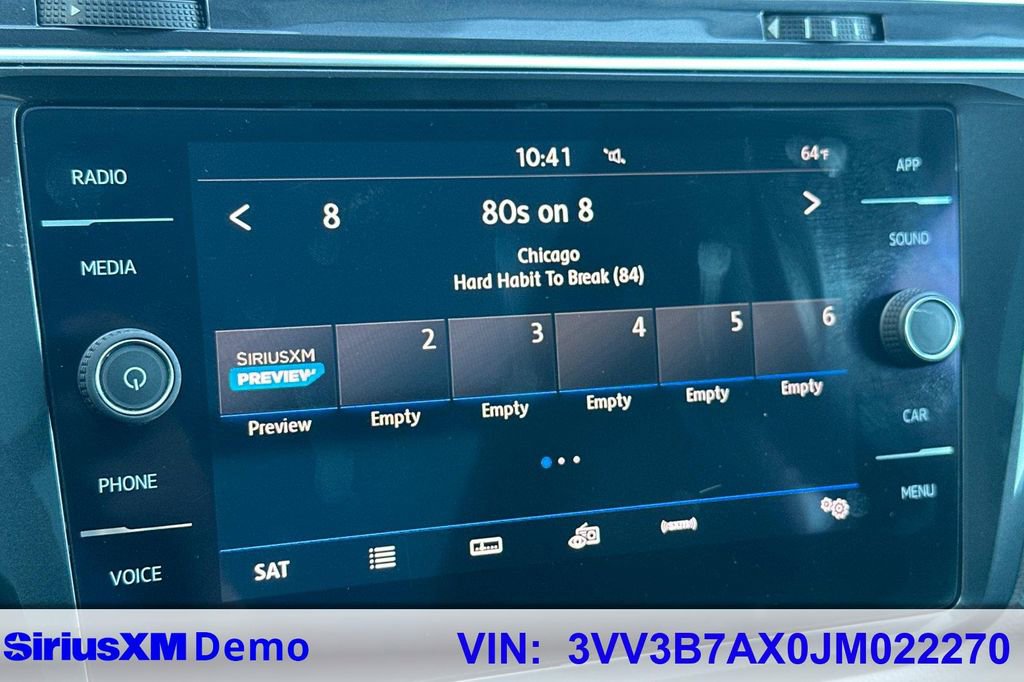 Used 2018 Volkswagen Tiguan SE w/ Panoramic Sunroof Package image 29