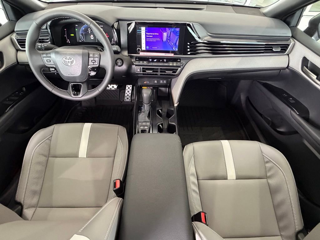 Certified 2026 Toyota Camry SE w/ Convenience Package FWD image 32