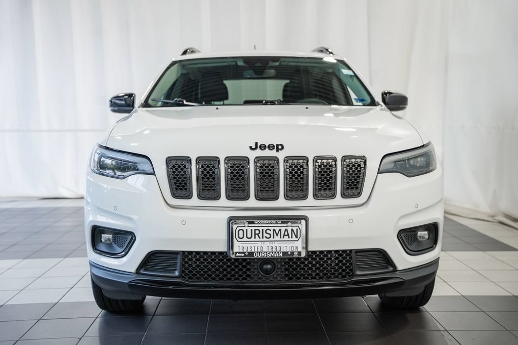 Certified 2023 Jeep Cherokee Altitude Lux AWD/4WD image 2