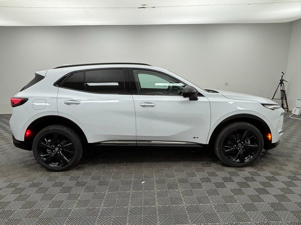 New 2025 Buick Envision Sport Touring image 10