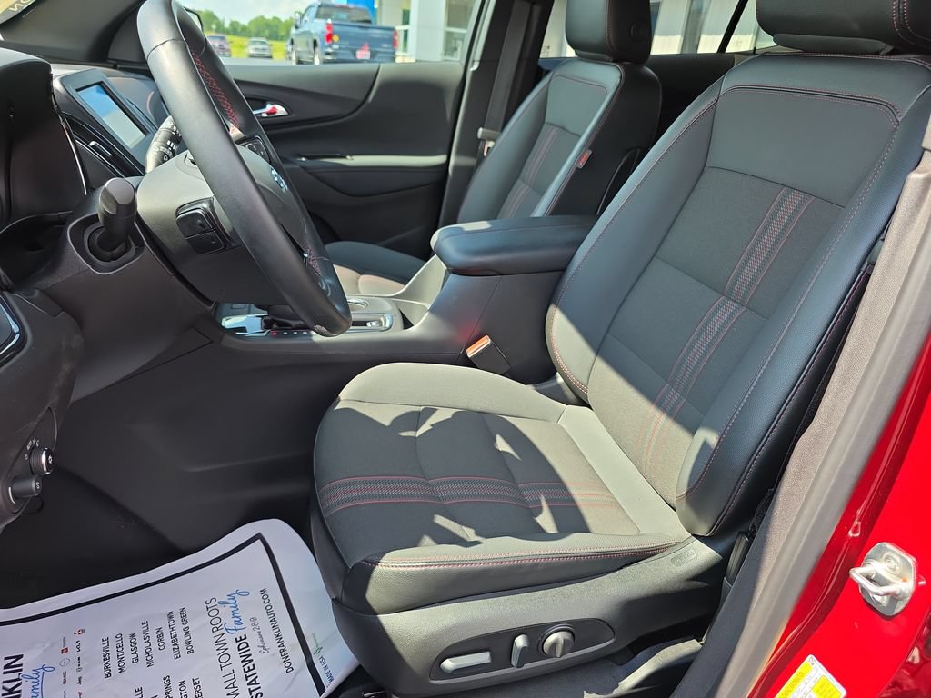 Used 2024 Chevrolet Equinox RS FWD image 11