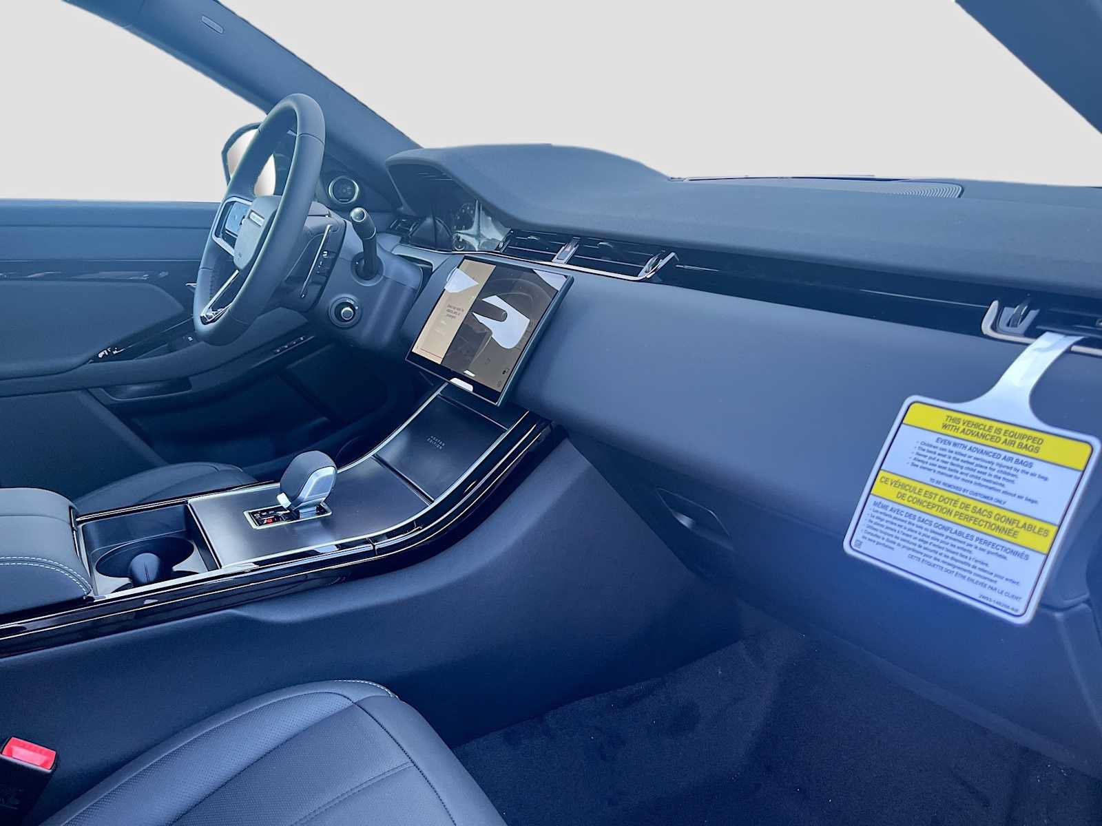 New 2026 Land Rover Range Rover Evoque Hoxton AWD/4WD image 8