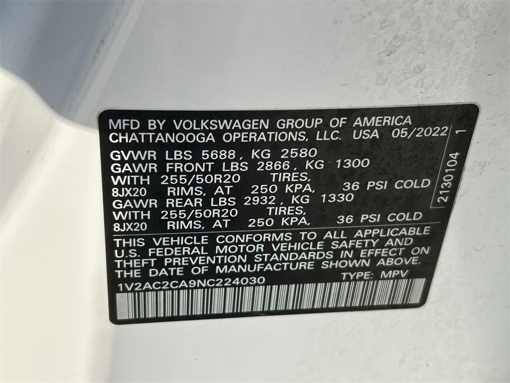 Used 2022 Volkswagen Atlas Cross Sport SEL R-Line image 33