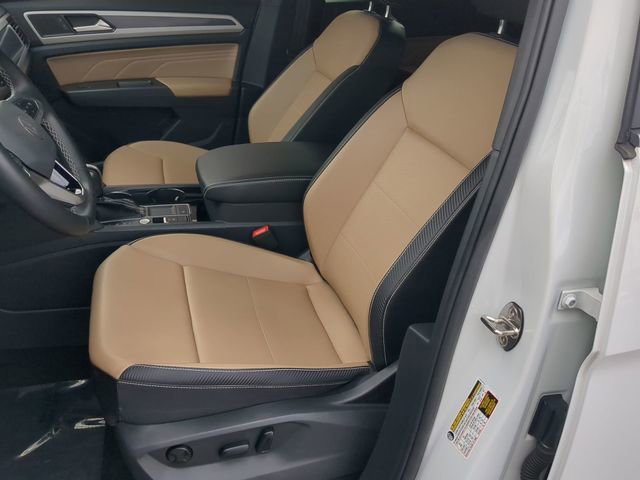 Certified 2022 Volkswagen Atlas Cross Sport SE image 21