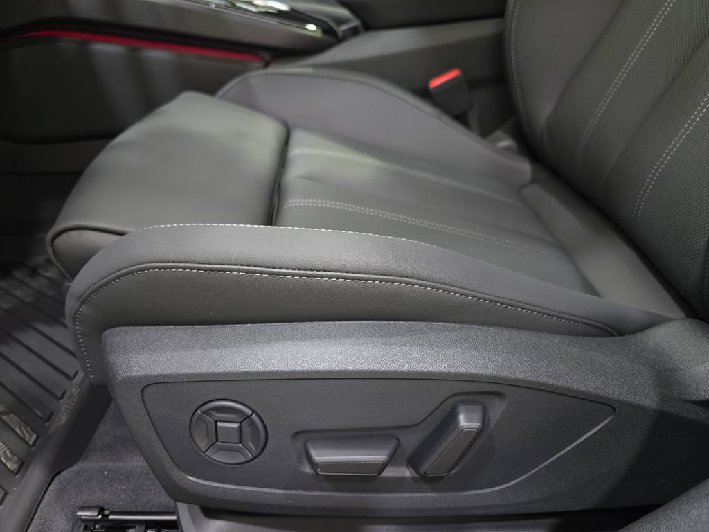New 2026 Audi A6 Premium Plus AWD/4WD image 29