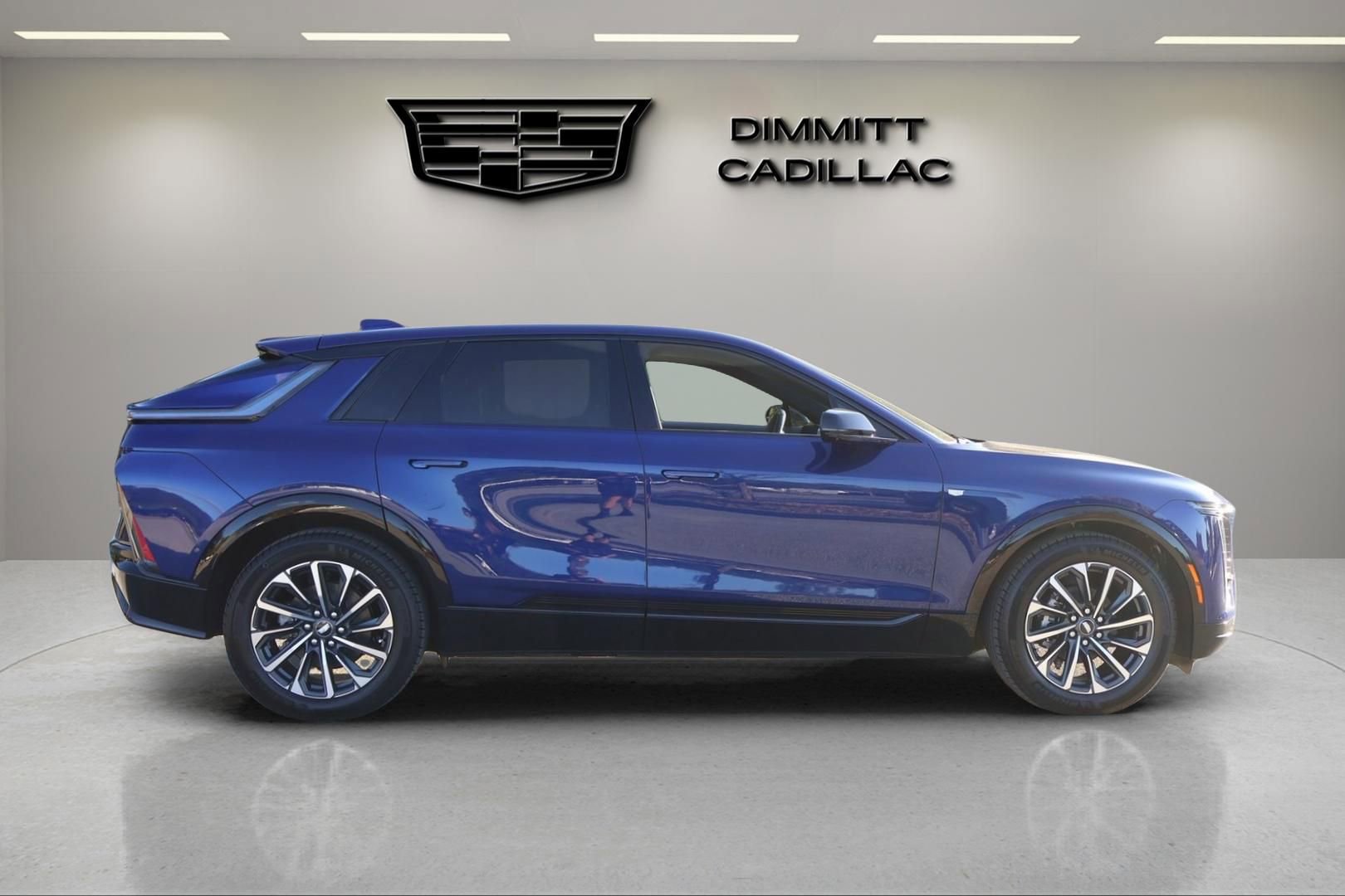 New 2026 Cadillac Lyriq Sport RWD image 6
