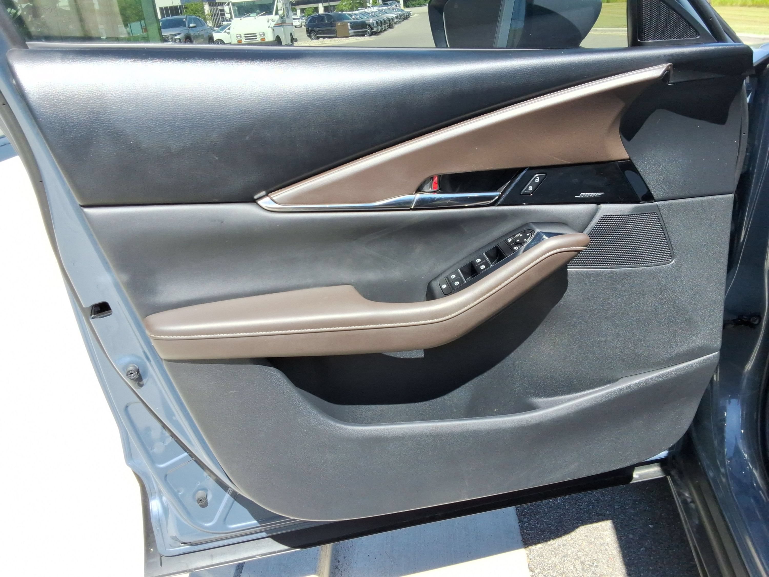 Used 2020 MAZDA CX-30 FWD w/ Premium Package image 22