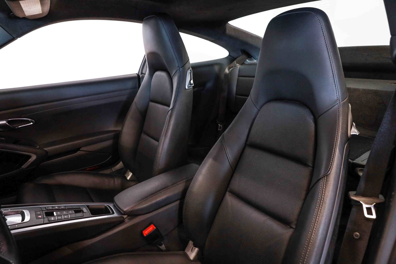 Used 2017 Porsche 911 Carrera image 31