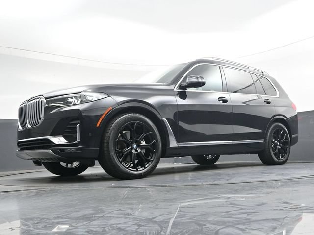 Used 2020 BMW X7 xDrive40i w/ Premium Package AWD/4WD image 38