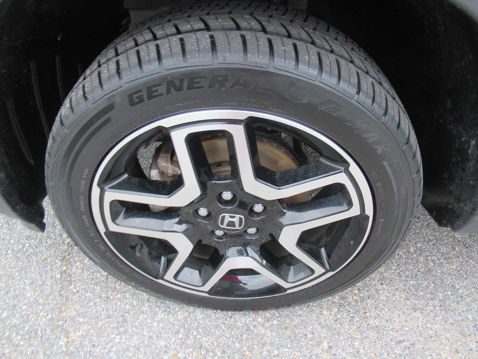 Used 2022 Honda Passport Elite image 12