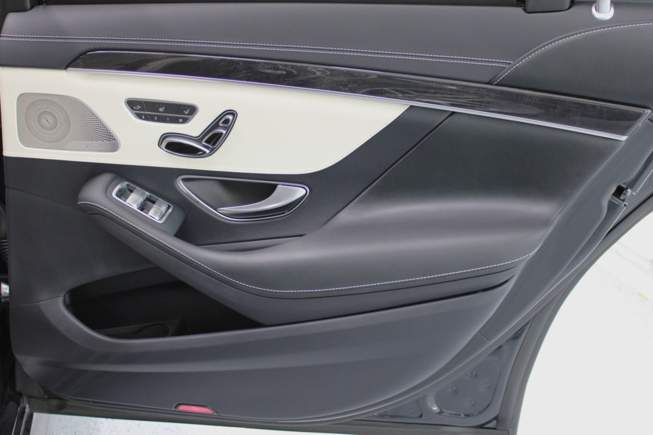 Used 2018 Mercedes-Benz S 560 Sedan image 48