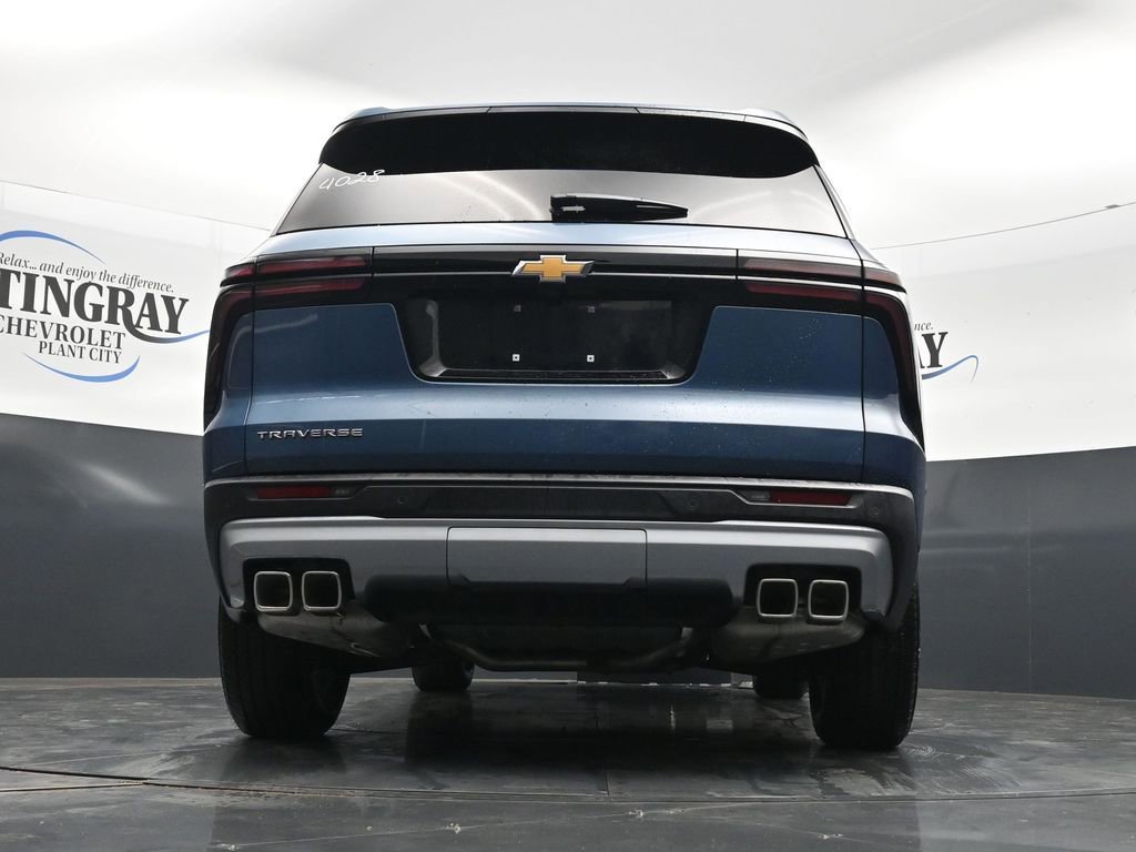 Used 2026 Chevrolet Traverse LT FWD image 31