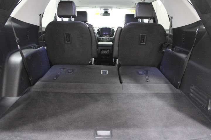 Used 2020 Chevrolet Traverse LT w/ LT Premium Package AWD/4WD image 14