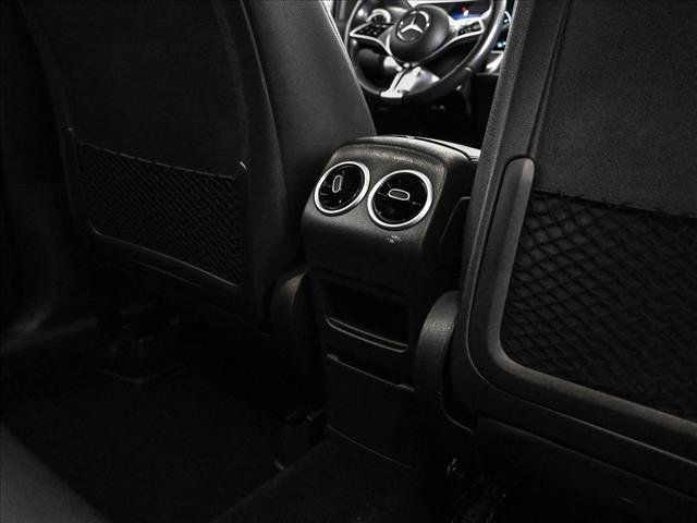 Used 2024 Mercedes-Benz GLB 250 4MATIC image 19
