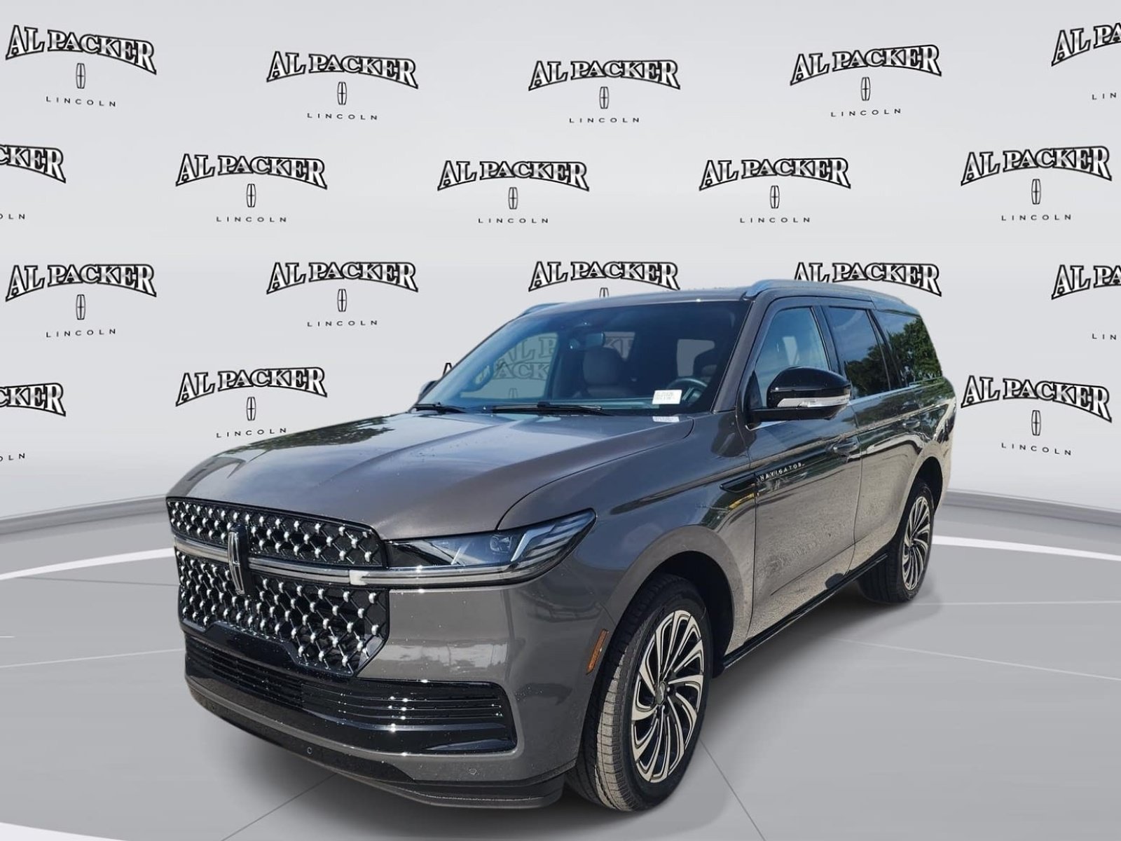 New 2027 Lincoln Navigator Black Label AWD/4WD image 1