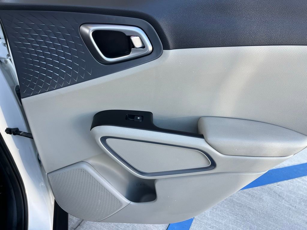 Used 2023 Kia Soul EX FWD image 24