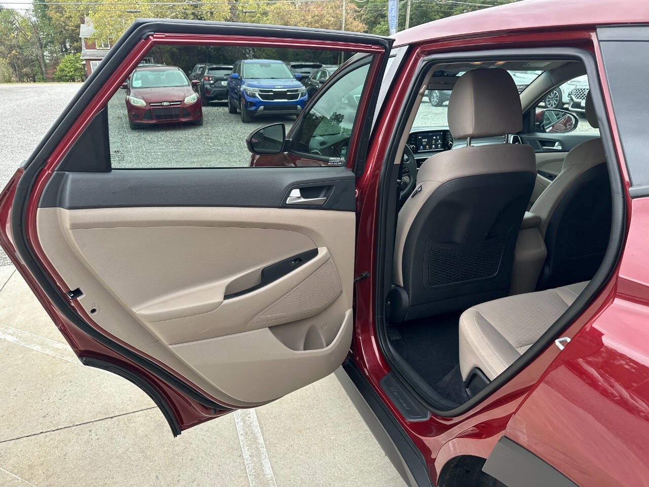 Used 2020 Hyundai Tucson SE image 18