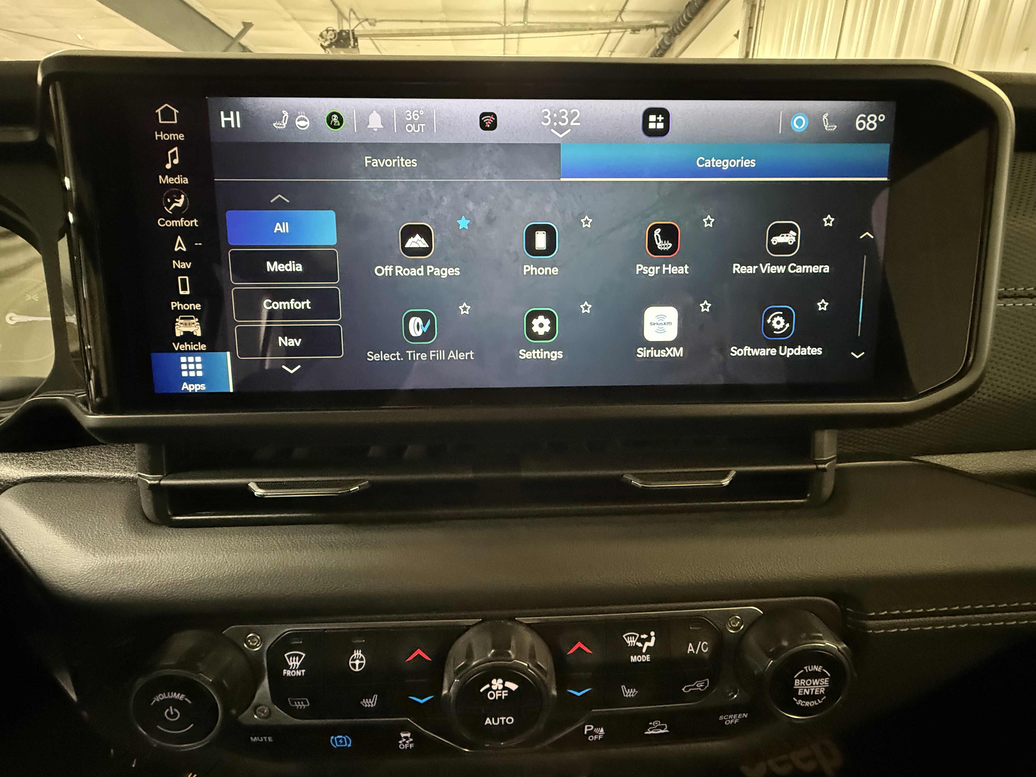 Used 2024 Jeep Wrangler Unlimited Rubicon 4xe w/ Technology Group image 42