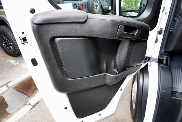Used 2025 RAM ProMaster 2500 w/ U-Haul Equipment Group FWD image 22