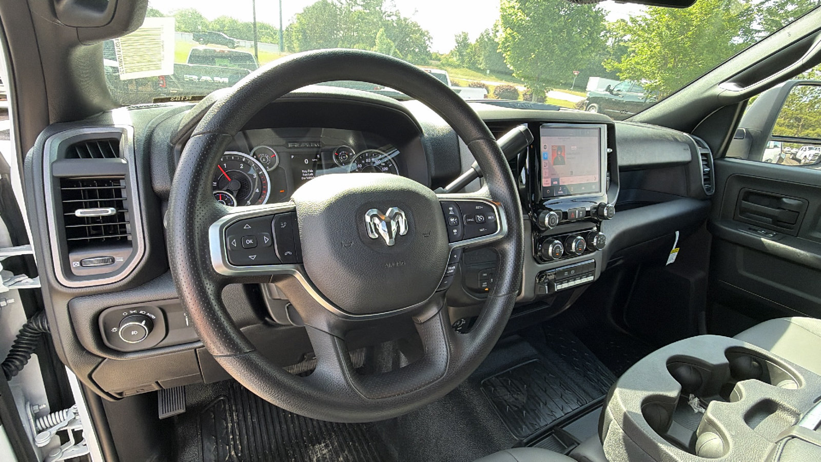 New 2026 RAM 5500 Tradesman w/ Chrome Appearance Group AWD/4WD image 22