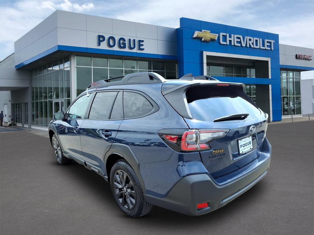 Used 2025 Subaru Outback Onyx Edition AWD/4WD image 3