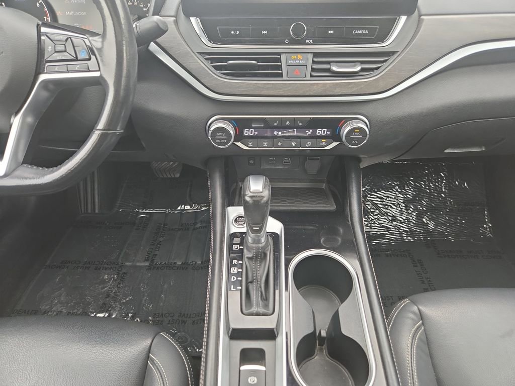 Used 2023 Nissan Altima 2.5 SL FWD image 12