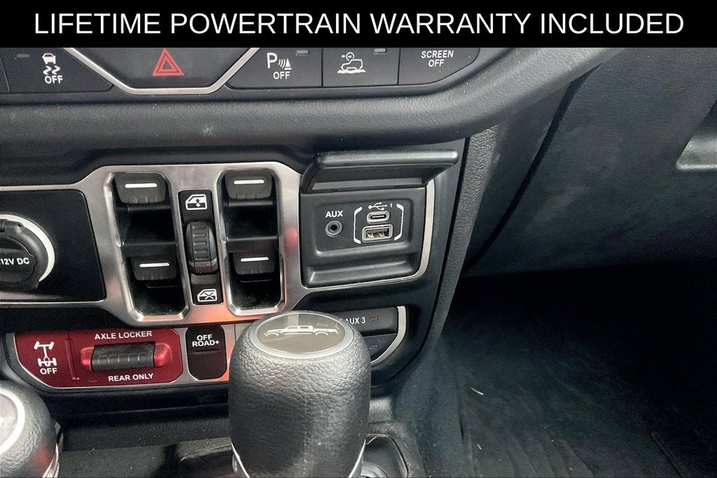 Used 2024 Jeep Gladiator Mojave w/ Technology Group AWD/4WD image 23