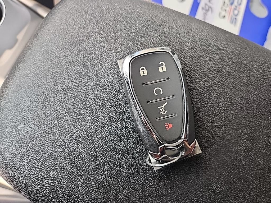 Used 2023 Chevrolet Equinox LT w/ Driver Convenience Package AWD/4WD image 26